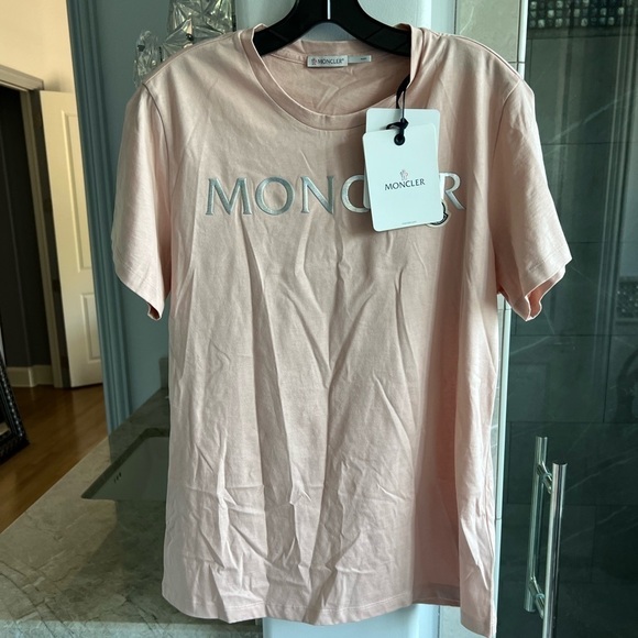 Moncler Metallic Logo Front Cotton T-Shirt - Picture 10 of 12